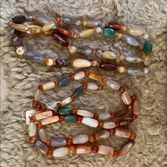 2 strands Semi precious stones necklace - Picture 5 of 5